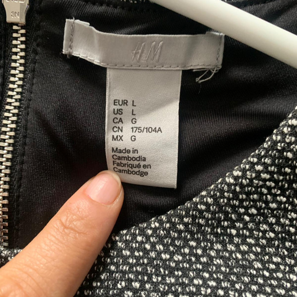 Formal Dress - Picture 3 of 3